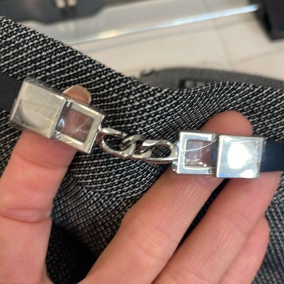 Express Skirt size 0 with animal print lining - Picture 6 of 6